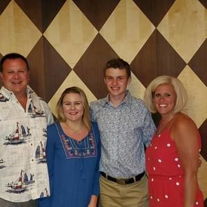 Meet your Posher, Shauna